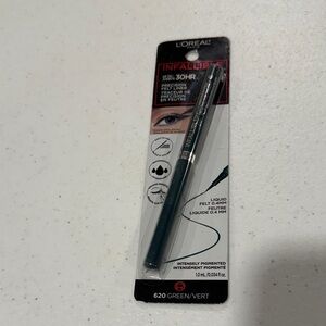 L'Oreal Infallible Eyeliner in Deep Green